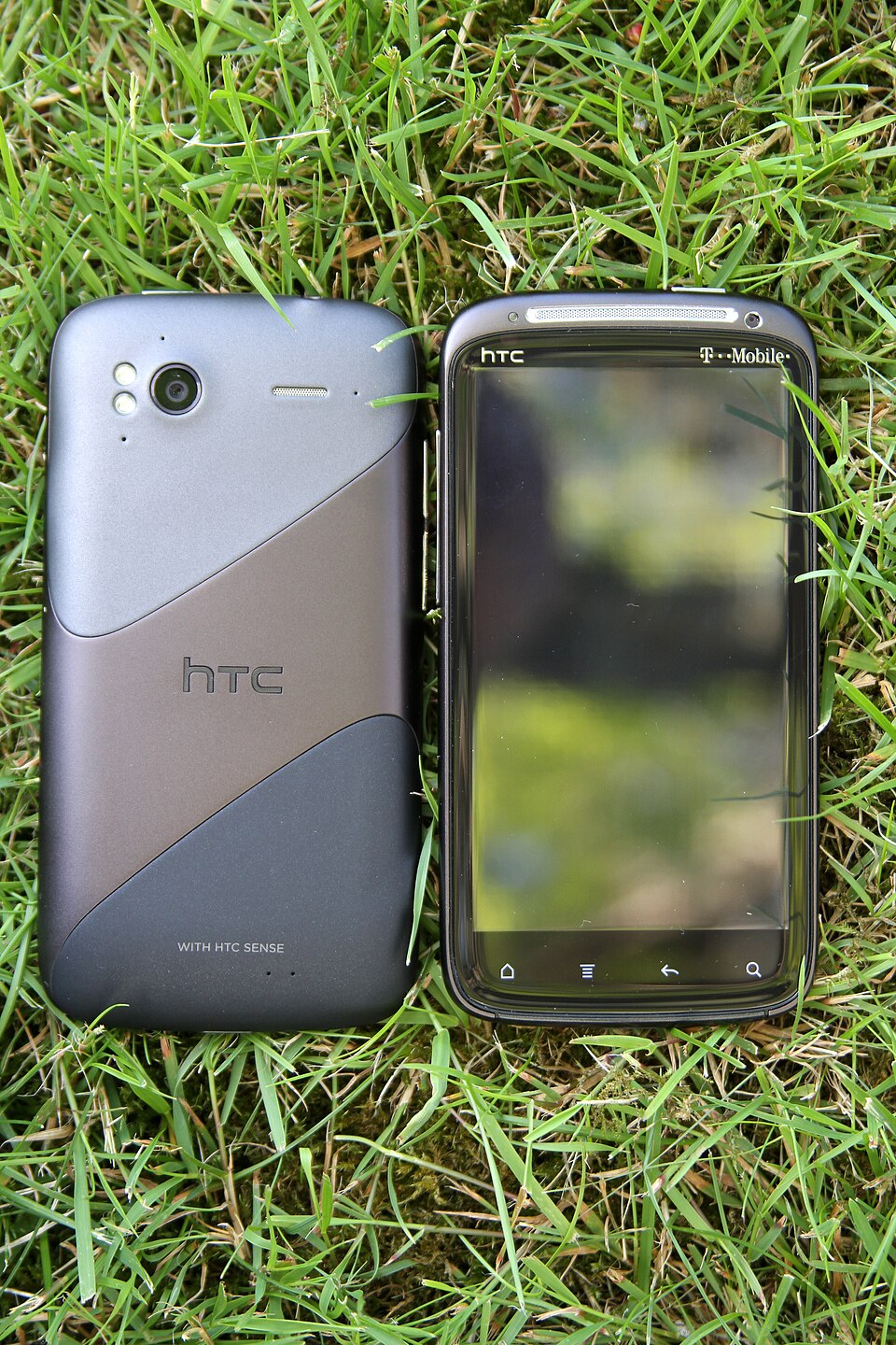 HTC Sensation / Sensation 4G / Sensation XE (Pyramid), foto