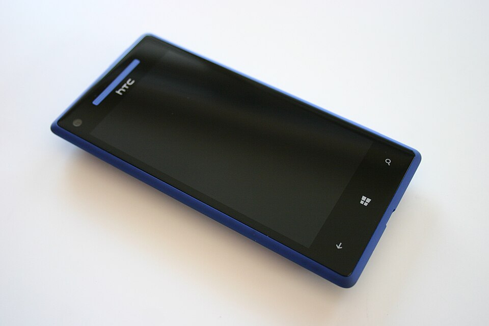 HTC Windows Phone 8X (Accord), foto