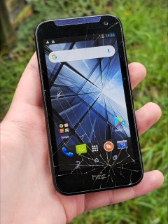 HTC Desire 310 (V1), fotografie
